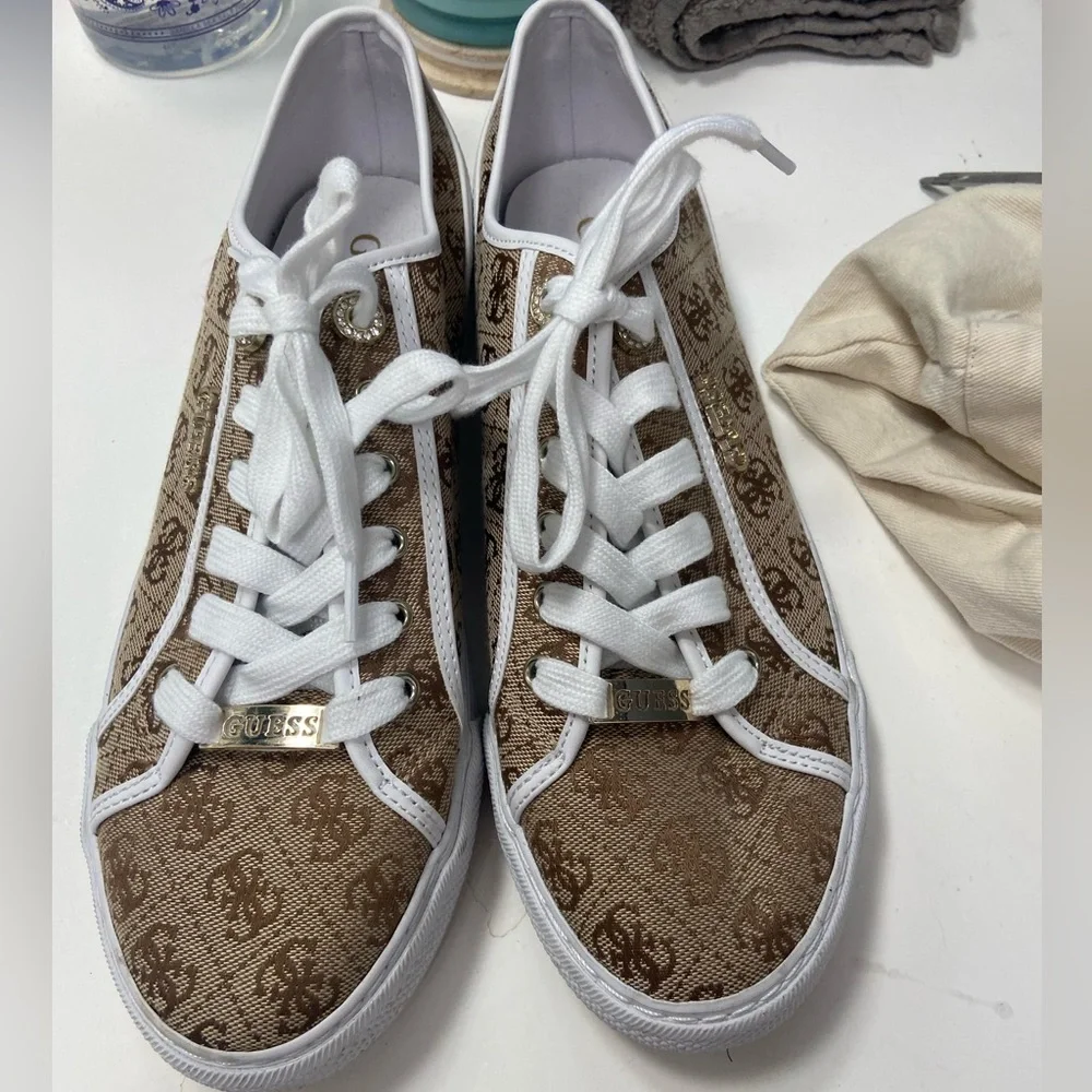 GUESS Brown Monogram Low-Top Sneakers with White Trim